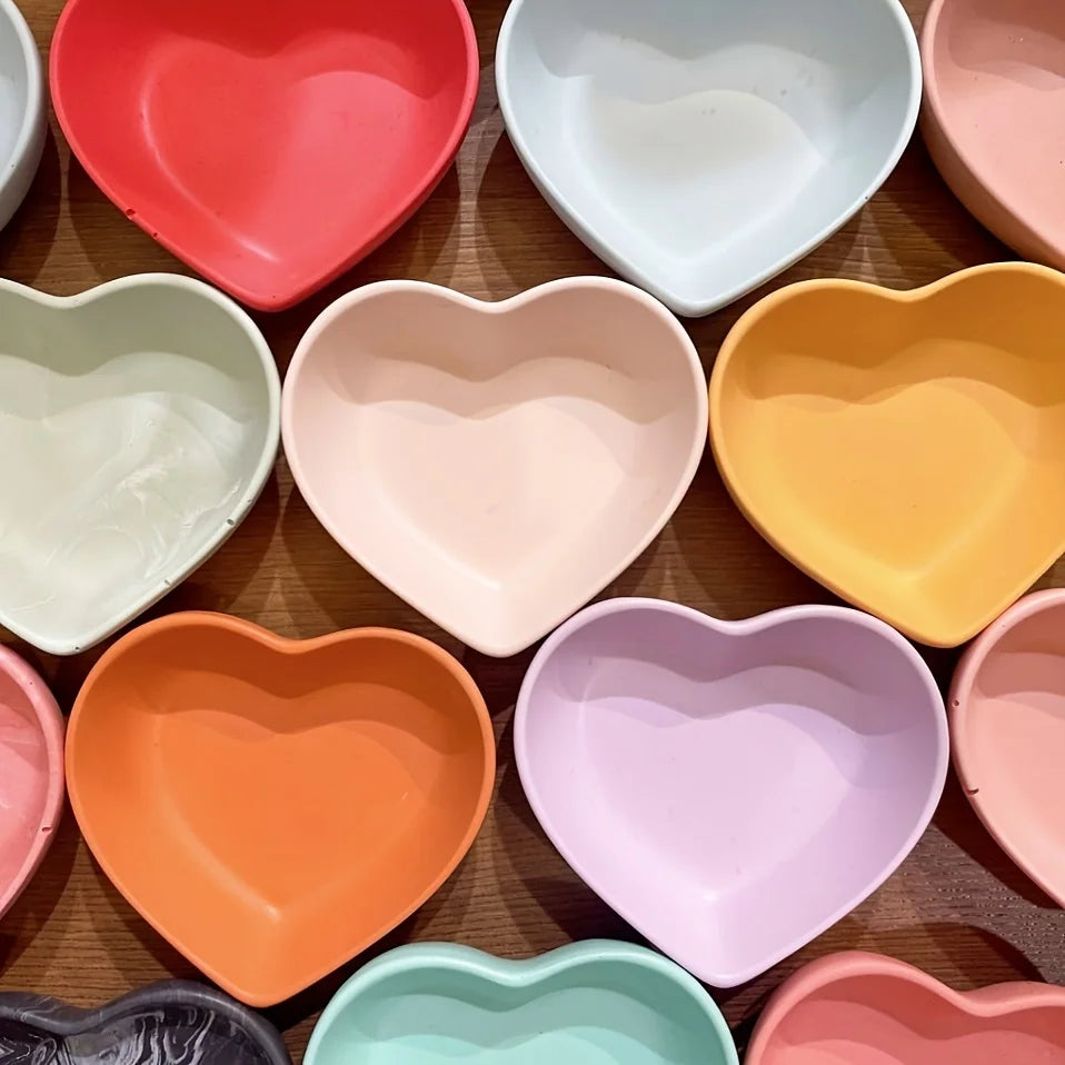 DIY Concrete Stripe Storage Mold - Heart Tray Elliptical Resin