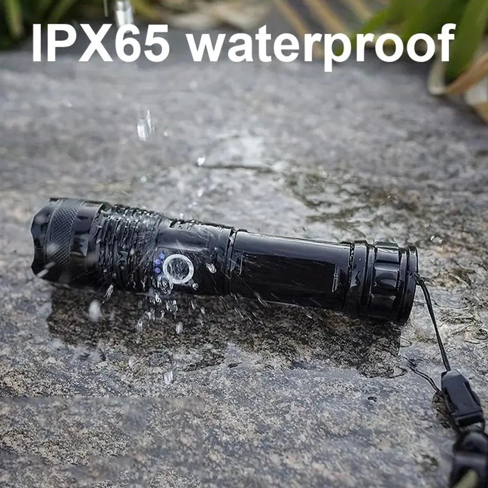 Ultra-powerful rechargeable LED flashlight