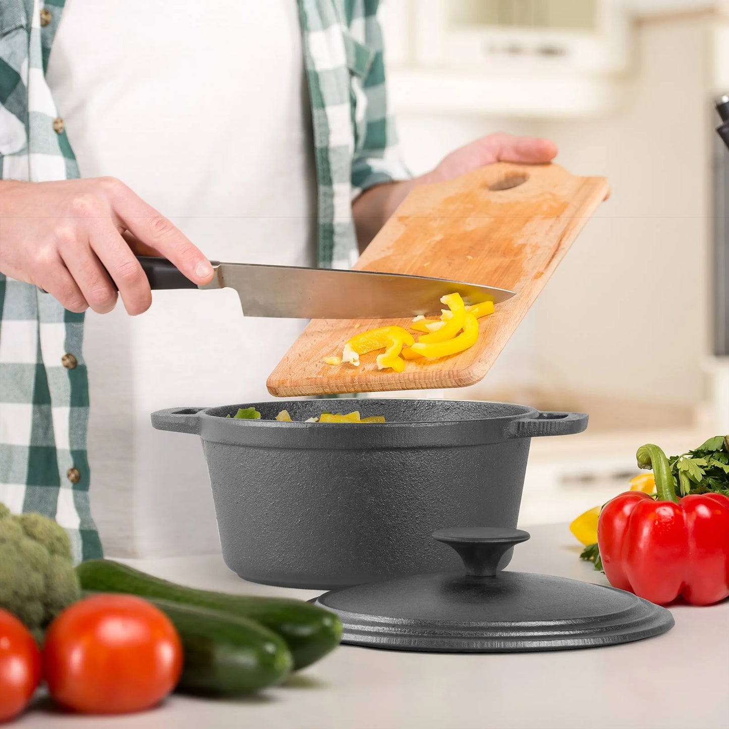 Enameled Cast Iron Dutch Oven - 4 Quart