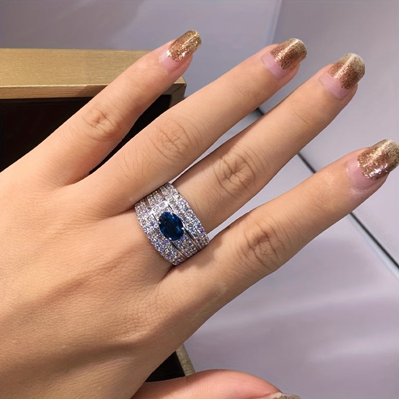 A Luxurious And Sexy Wide-faced Ring