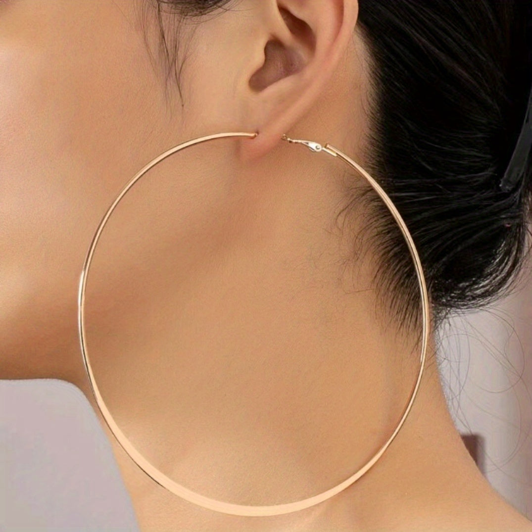 Pair of Fashionable Oversized Round Earrings