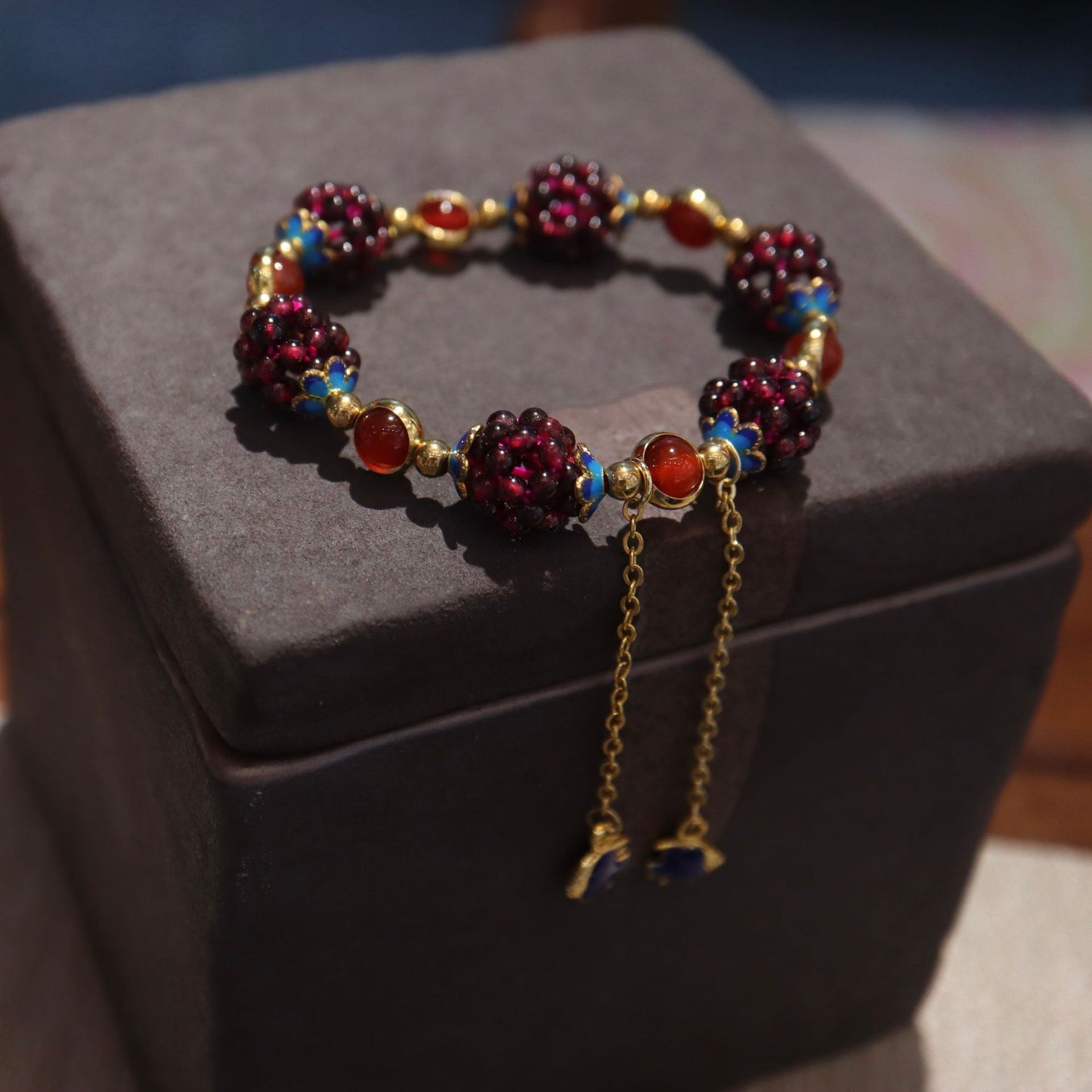 Vintage Simple Style Natural Garnet Bracelet