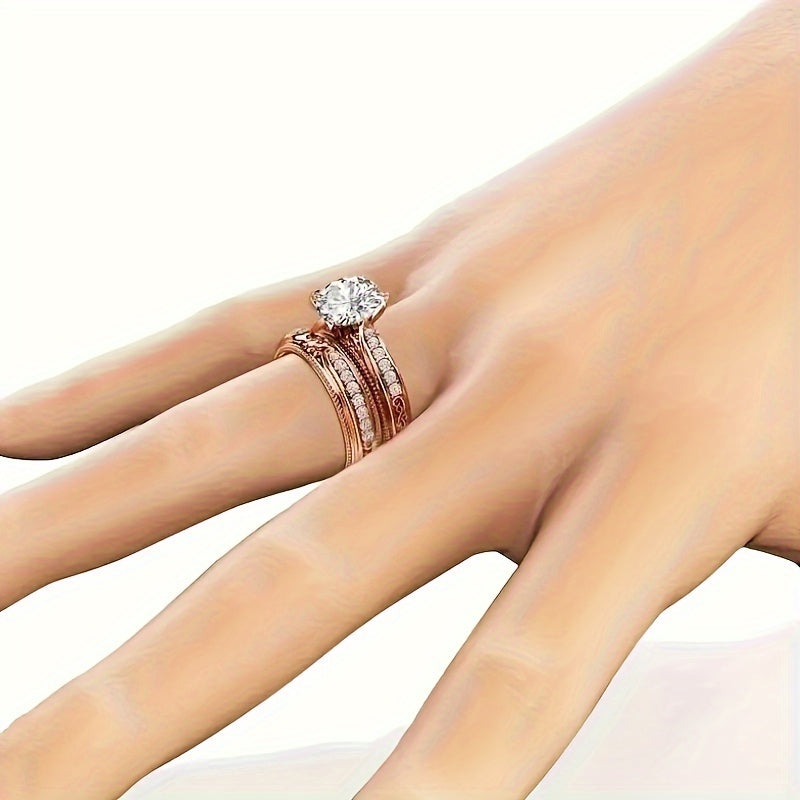 Elegant Ring Set with Sparkling Cubic