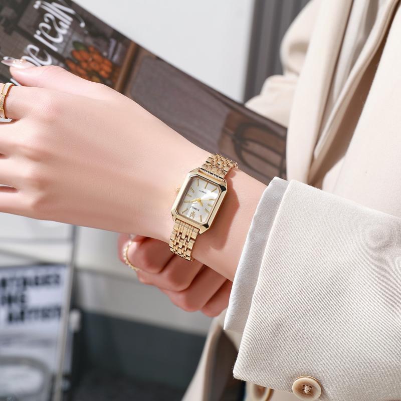 4pcs Watch Combination Fashion Classic Five-Bezel Bracelet Watch