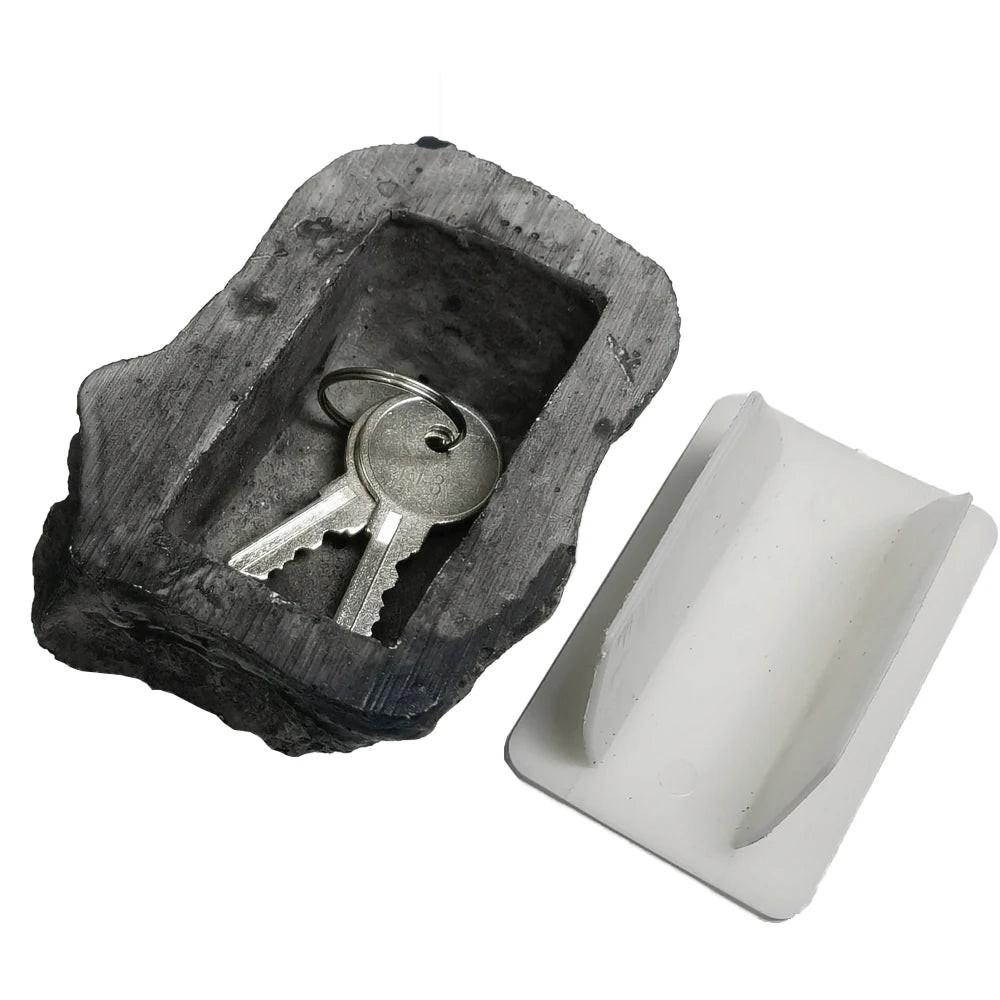 Hide in Plain Sight – Camouflage Rock Key Safe for Geocaching & Home Access