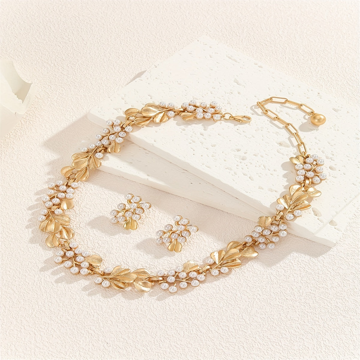 Elegant Boho-Chic Faux Pearl & Golden Leaf Jewelry Set