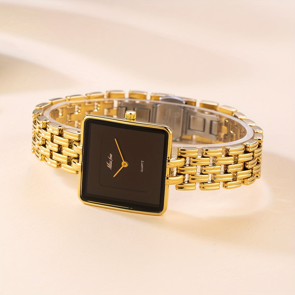 MISSFOX Stylish Minimalist Ladies Quartz Watch