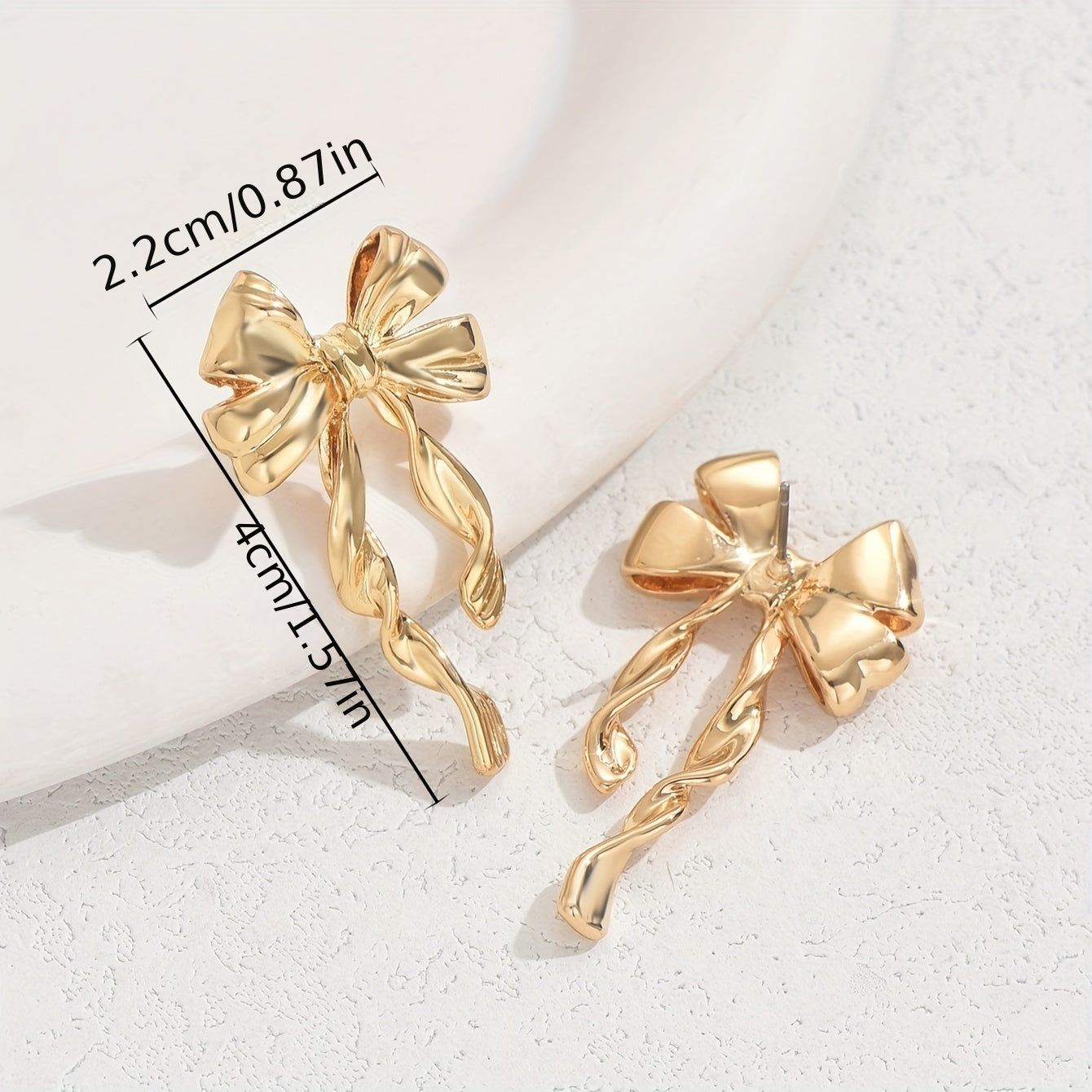 Elegant Golden-Tone Bow & Ribbon Dangle Earring