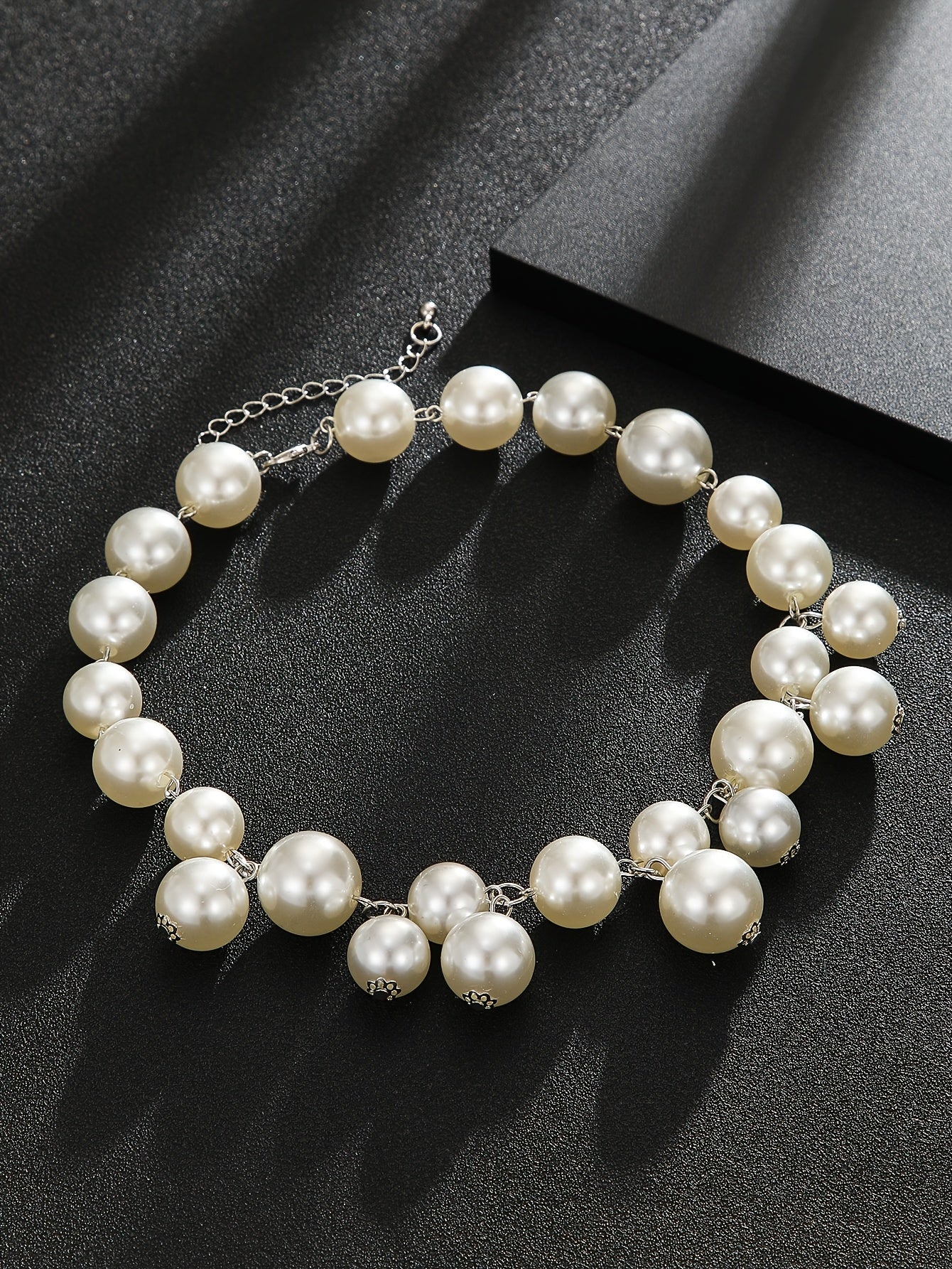 Elegant French-Inspired Faux Pearl Beaded Necklace