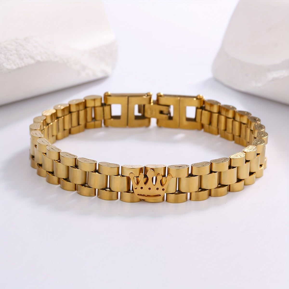 Elegant Fashion Crown Bracelet