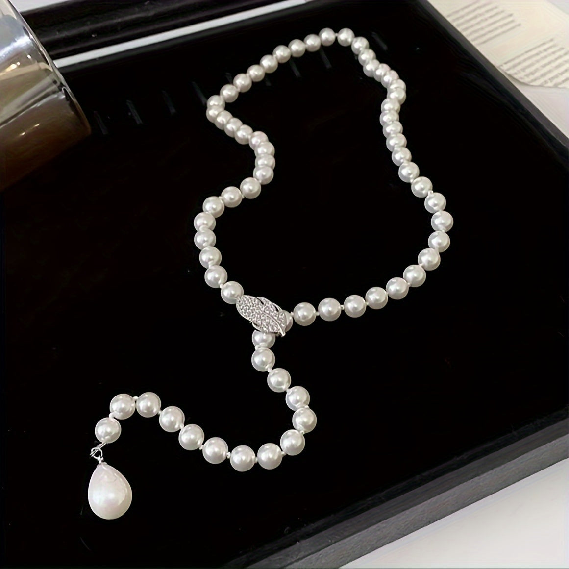 Elegant Vintage Luxury Pearl Necklace