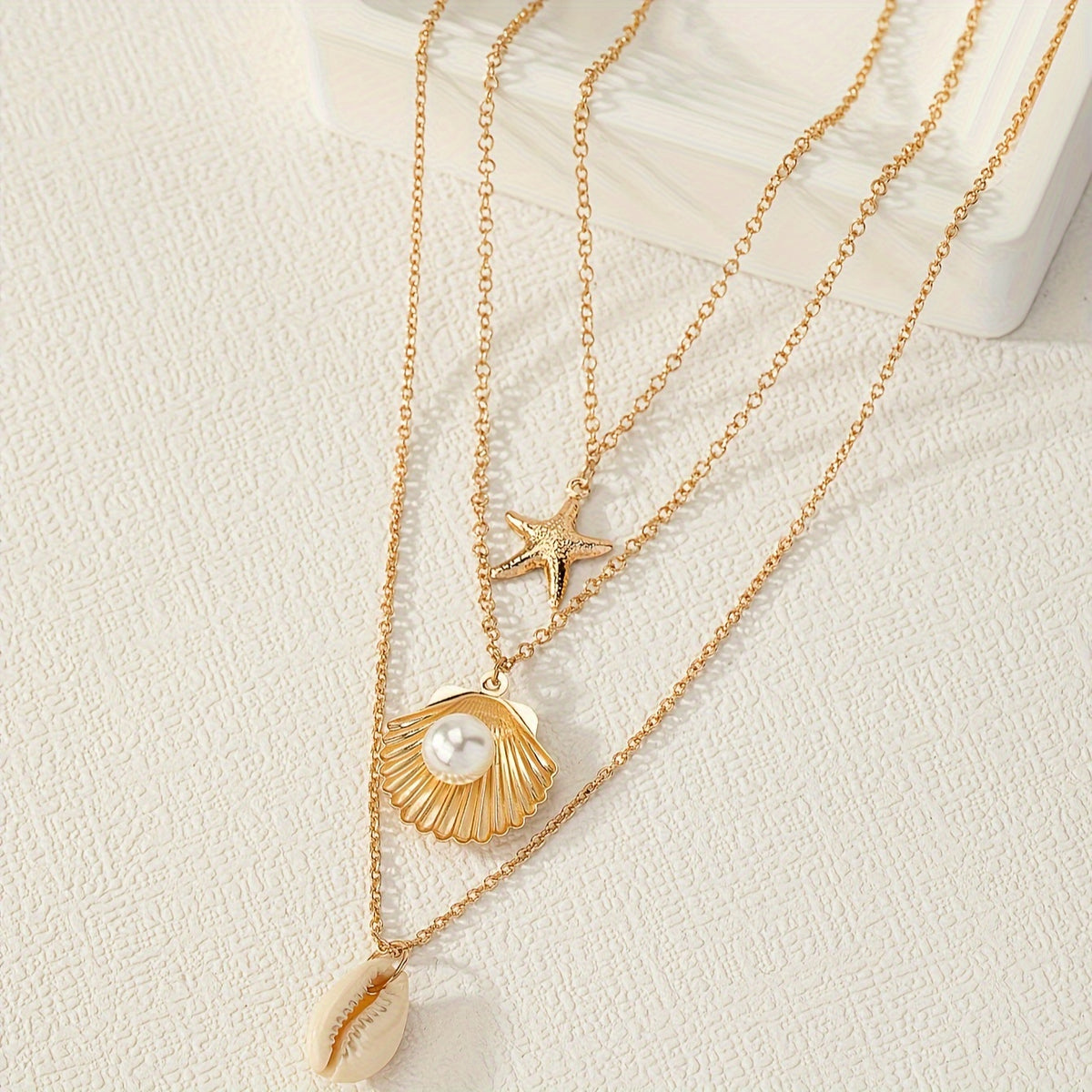 Ocean Charm 3-Piece Necklace Set with Shell, Starfish & Faux Pearl Pendants – Perfect for Summer Style & Casual Looks