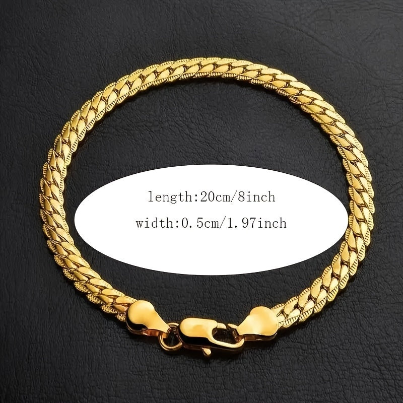 Stylish Men's Gold Bracelet