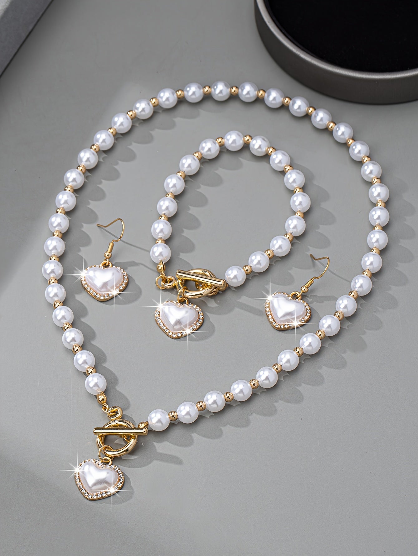 Elegant Classic Pearl Jewelry Set