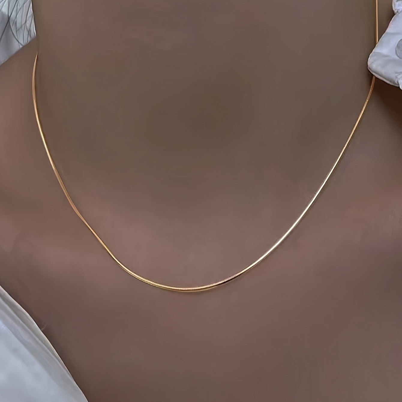 Simple and Elegant gold Necklace Set