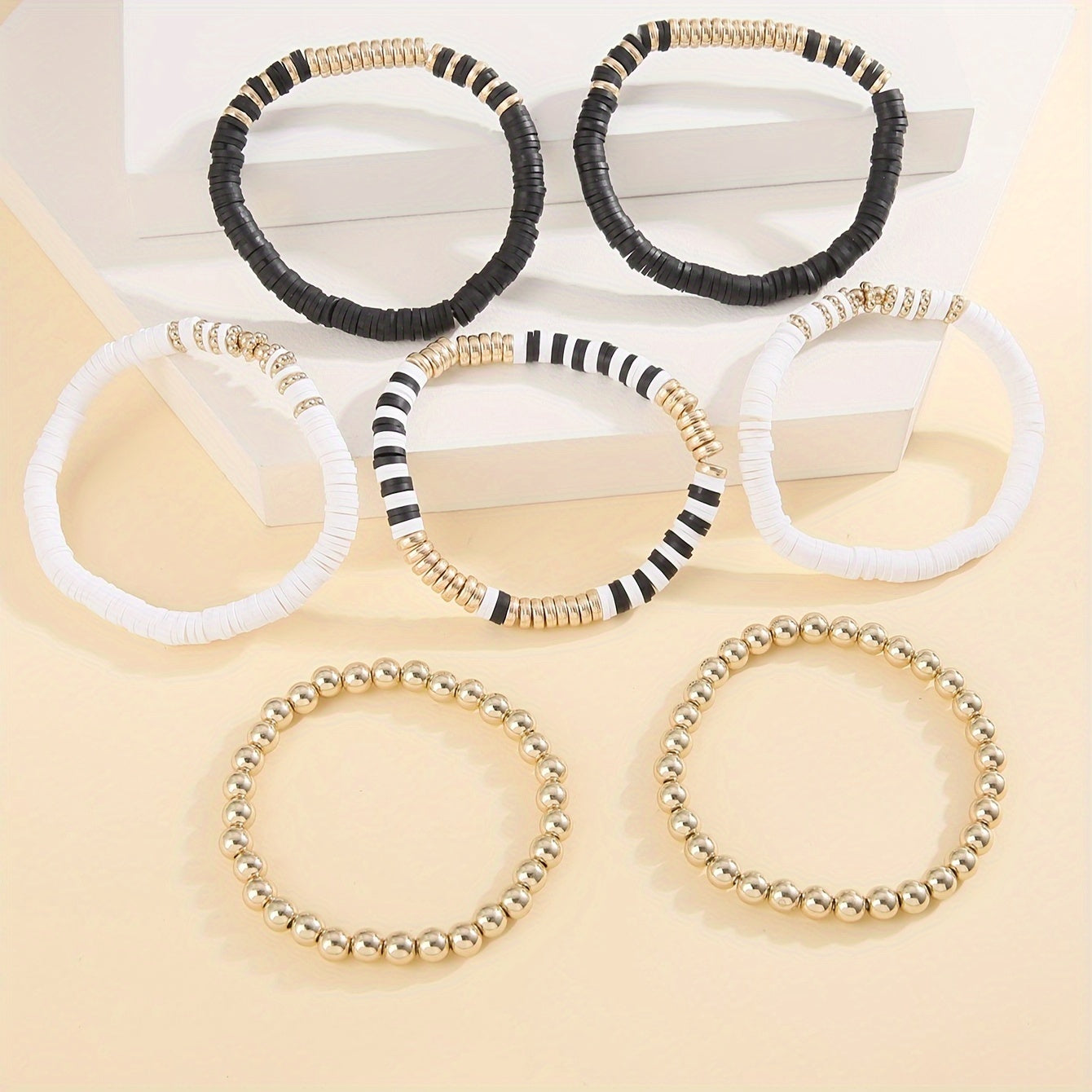 7-Piece Bohemian White & Black Bracelet Set – Elegant Gift for Women, Stylish & Versatile Jewelry