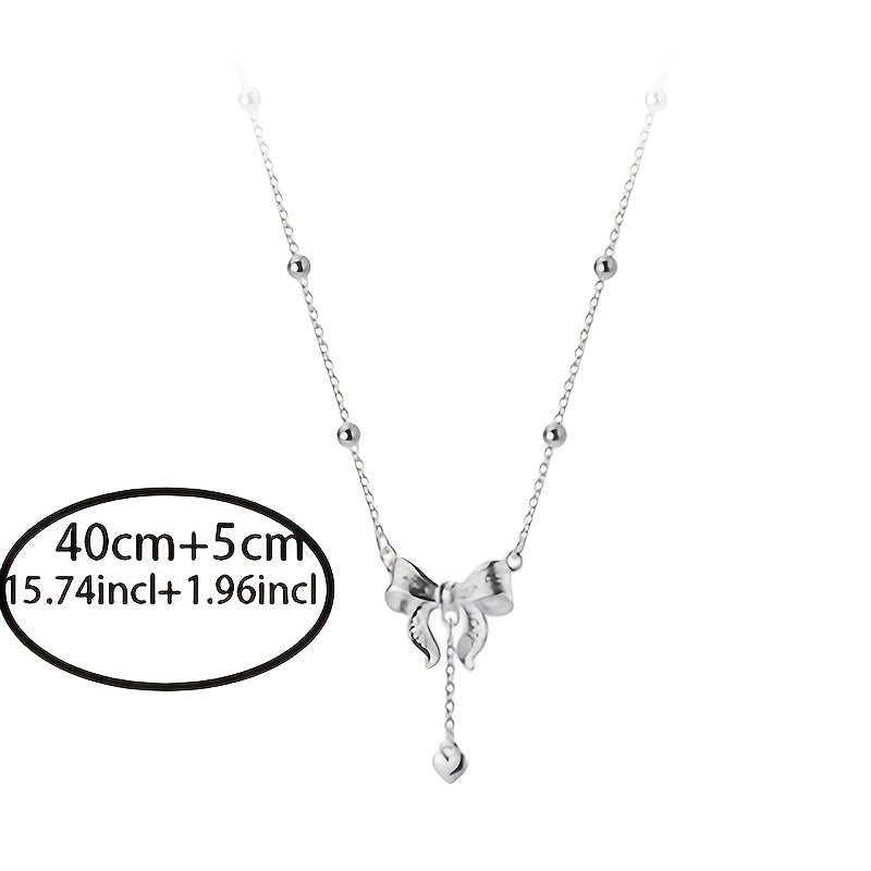 Silvery Fugitive Princess Necklace