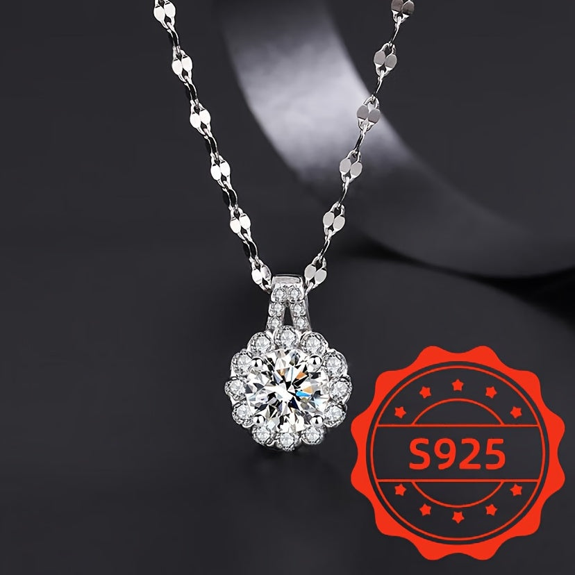 Elegant Sterling Silver Necklace with Luxurious Synthetic Zirconia