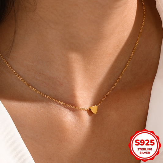 Delicate And Stylish gold Heart-shaped Necklace