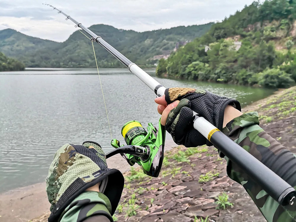 BAKAWA Ultralight Fishing Rod | Telescopic Carbon Fiber