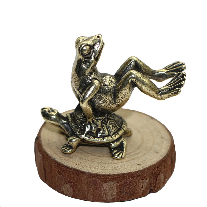 Retro Brass Frog Statue Incense Burner