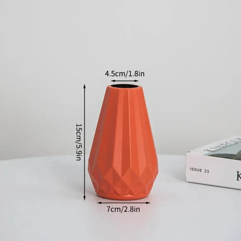 Diamond-Shaped Plastic Flower Vase: Nordic Modern Elegance