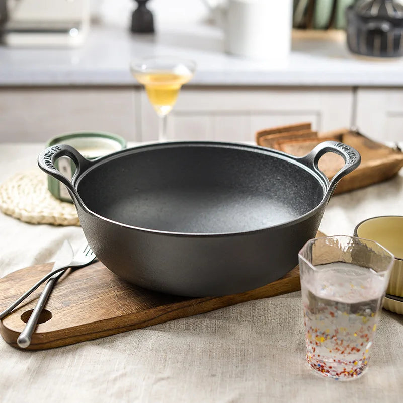 Pre-seasoned Cast Iron Casserole Dish with Loop Handle - 34cm (13")