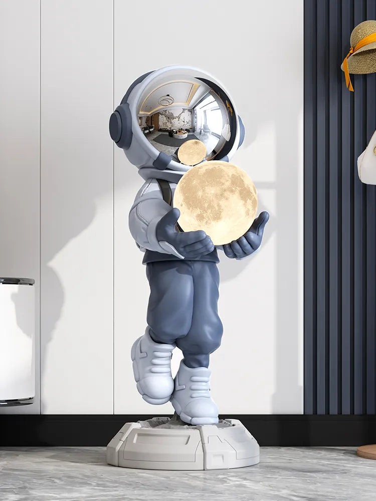 Creative Astronaut Lamp - Nordic Living Room Statue