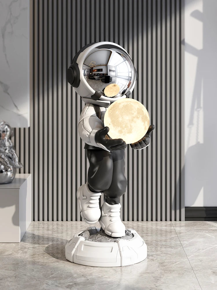 Creative Astronaut Lamp - Nordic Living Room Statue