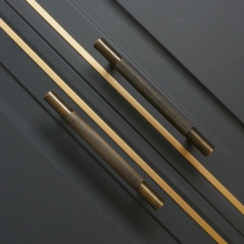 Antique Brass Knurled Handle Set