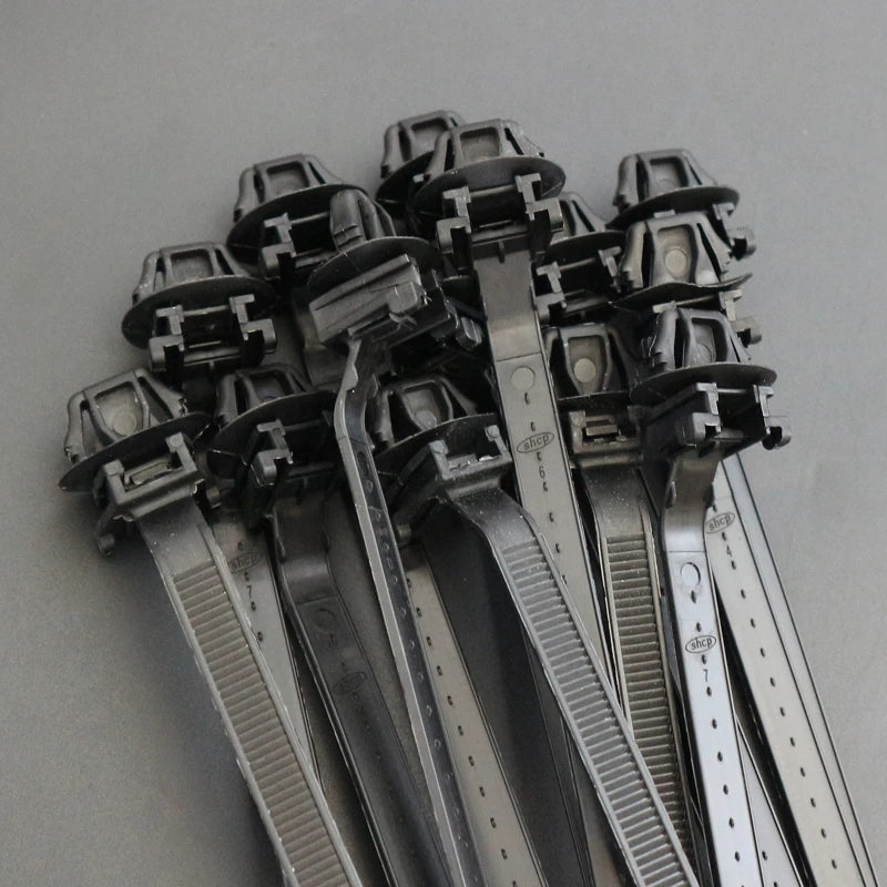 7.2 x 165mm black self-locking nylon cable ties for vehicle and motorcycle wiring harness