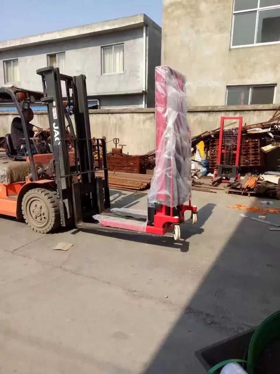 Manual Hydraulic Stacker -  CE-Certified