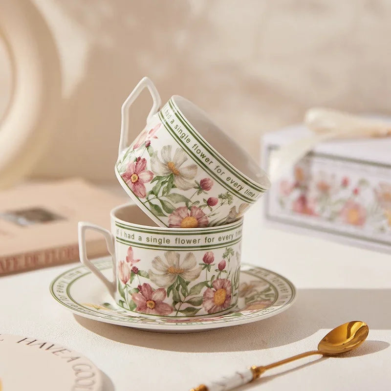 Charming French Retro Ceramic Mug Set