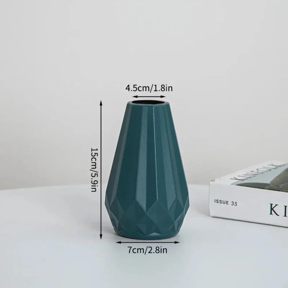 Diamond-Shaped Plastic Flower Vase: Nordic Modern Elegance