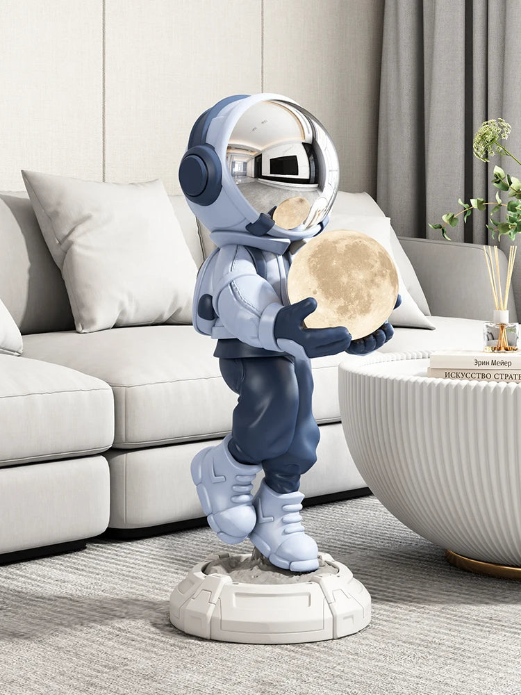 Creative Astronaut Lamp - Nordic Living Room Statue