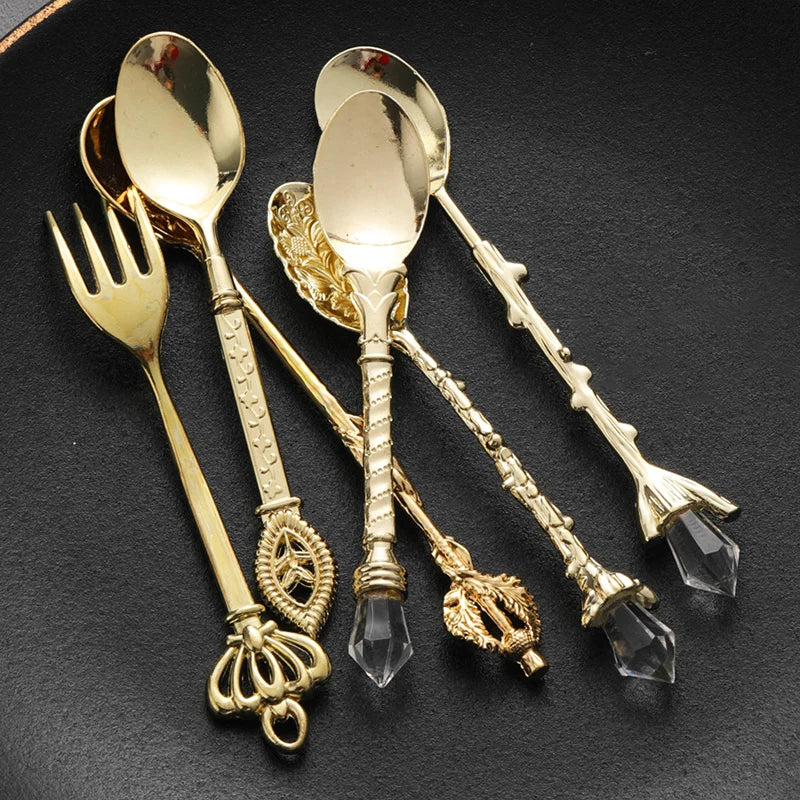 Vintage Gold Carved Cutlery Set - 6pcs