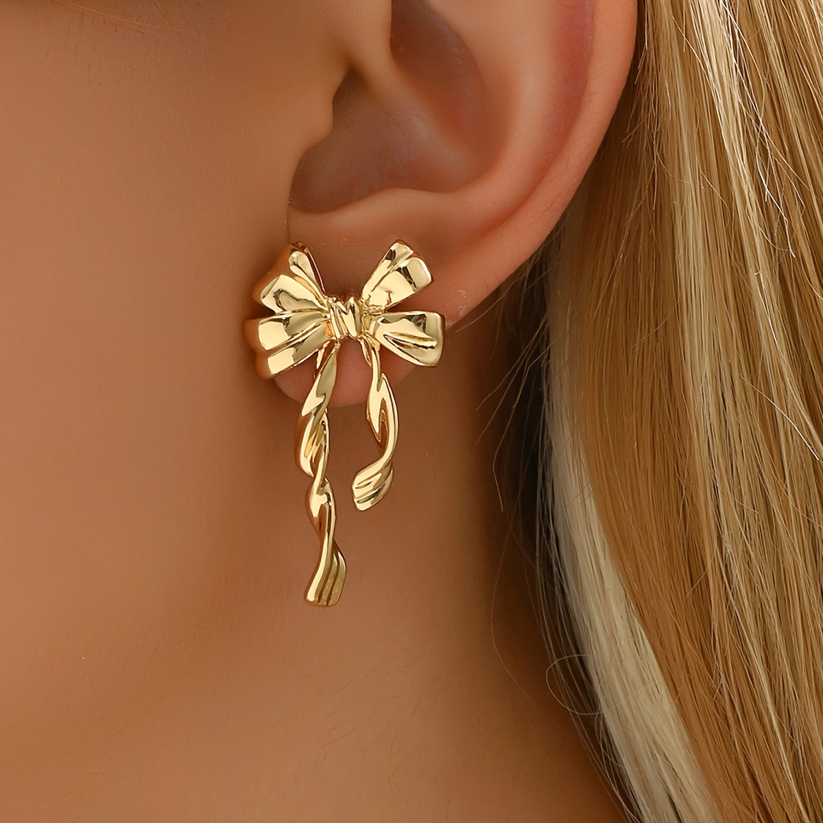 Elegant Golden-Tone Bow & Ribbon Dangle Earring