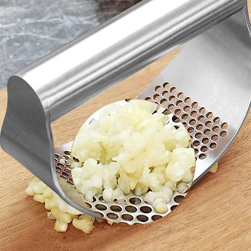 Manual Garlic Press – Rocker‑Style Stainless Steel Crusher