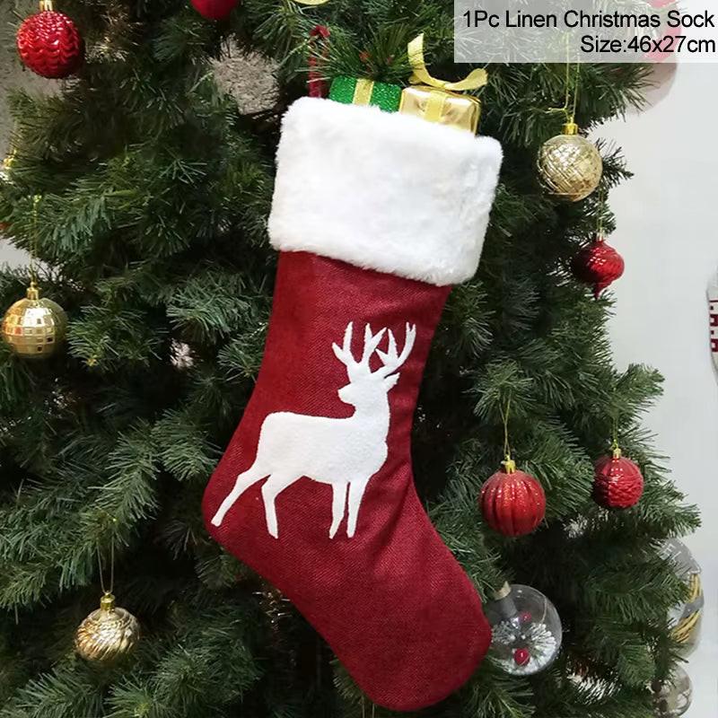 Handcrafted Knitted Christmas Stockings – Classic Holiday Décor for Gifts & Traditions
