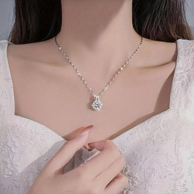 Elegant Sterling Silver Necklace with Luxurious Synthetic Zirconia