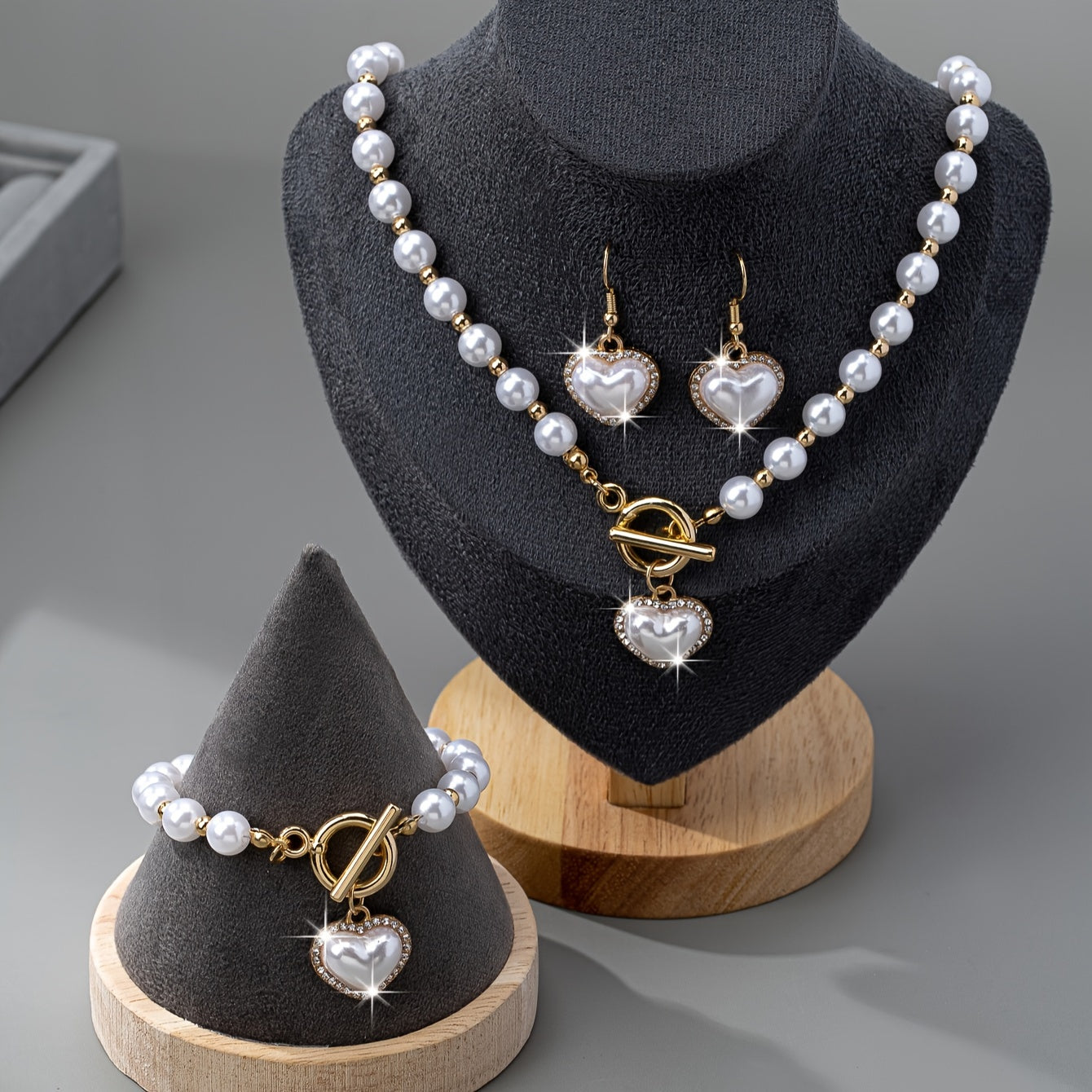 Elegant Classic Pearl Jewelry Set