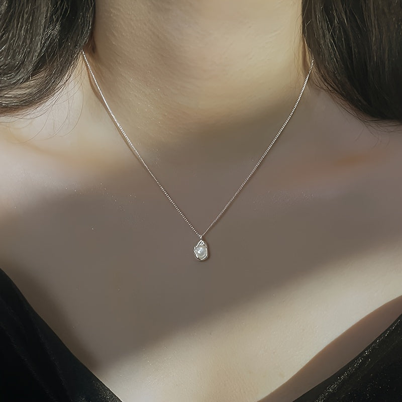 Elegant And Unique Silver Necklace