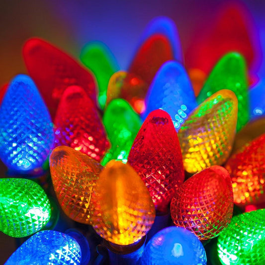 Multicolor LED Christmas Lights – 25 Faceted Bulbs, Green Wire