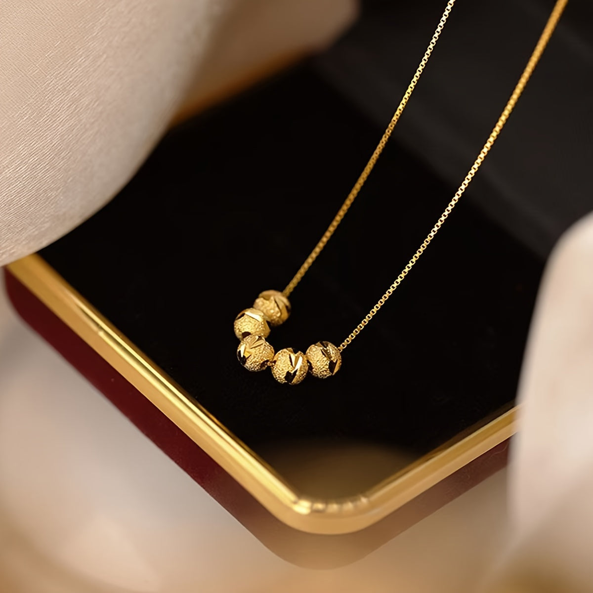 A Lesser-than-luxury gold Necklace