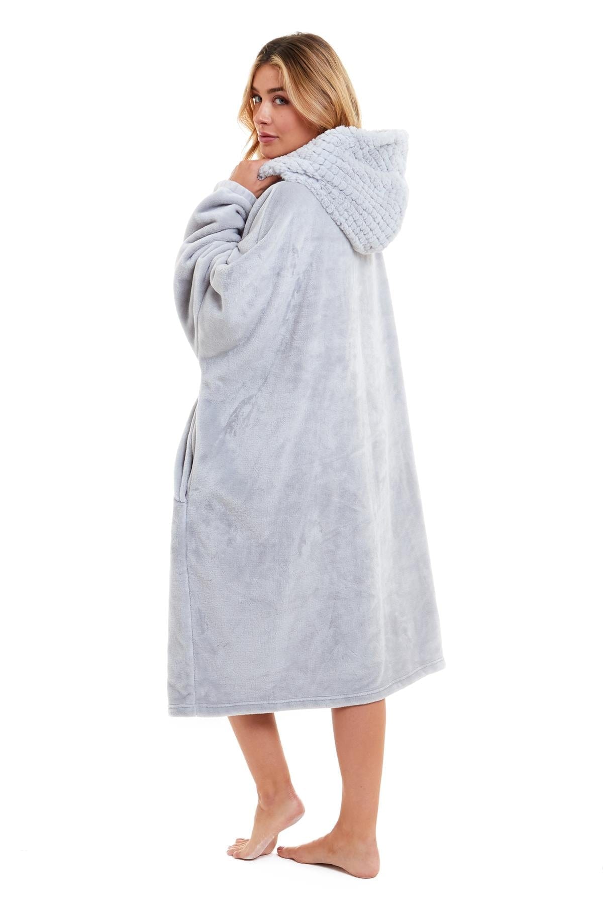 OLIVIA ROCCO Oversized Plush Hooded Poncho Blanket With Ultra-Soft Fur Hood, Double Pocket, Pink And Grey Ideal For Cold Evenings And Lounging At Home